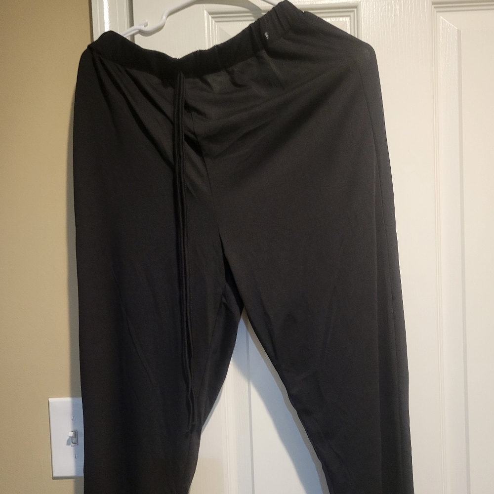 Black Two Piece Ladies Lounge Set
